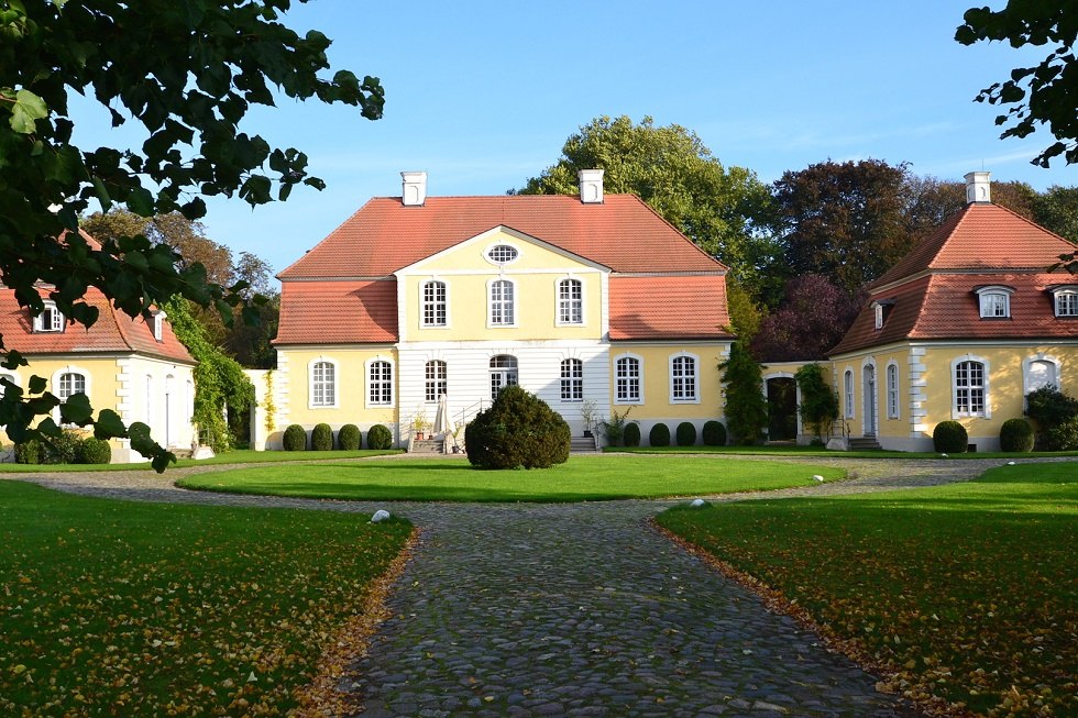 Gutshaus Kartzitz, © Tourismuszentrale Rügen