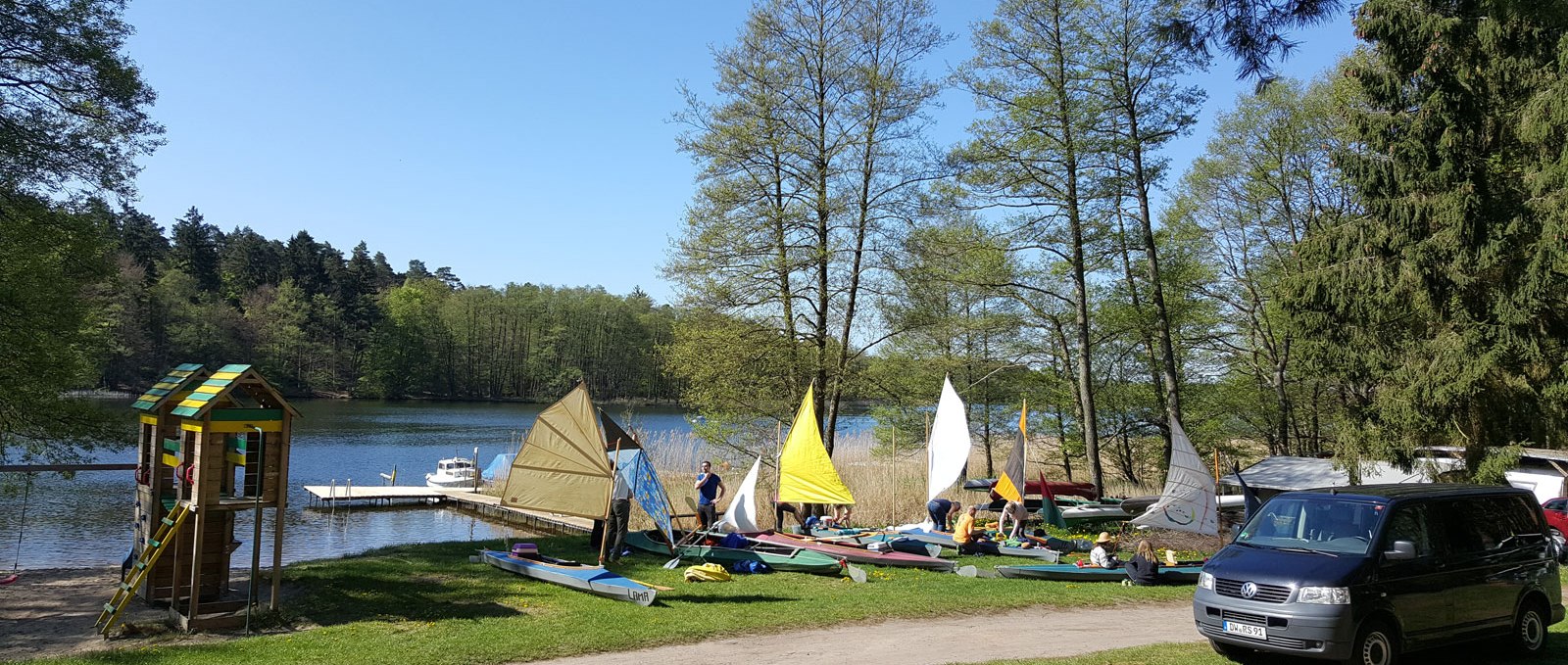 Die Faltboote rüsten sich, © Diana Erdmann