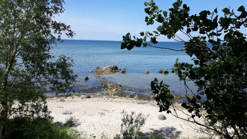 Der sagenumwobene Teufelsstein am Kliff vom Seebad Lubmin, © Angelika Michaelis