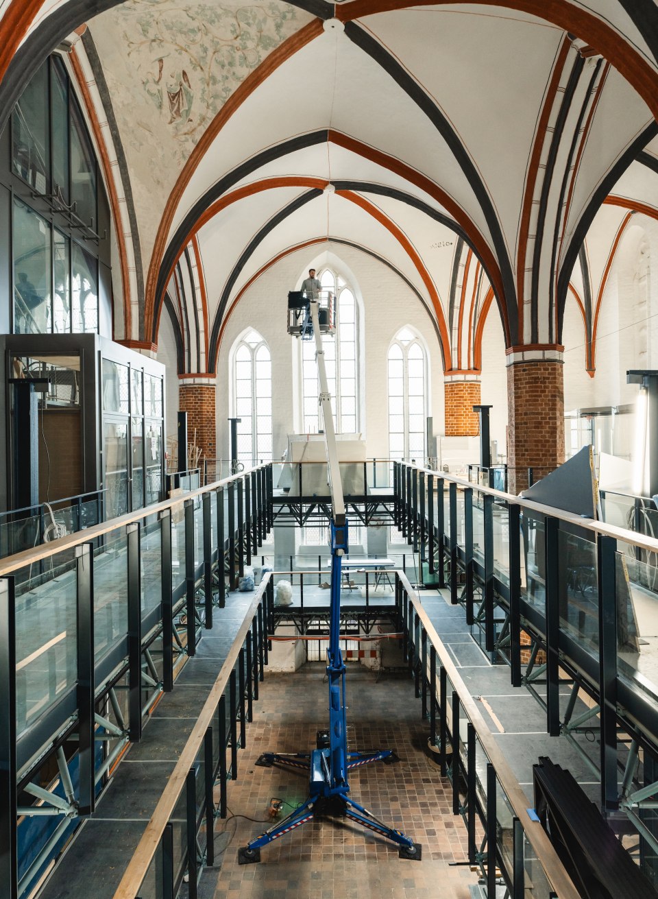 Ein Museum, das wie eine Kirche wirkt? Kein Wunder: Es hat seine Heimat in einem ehemaligen Kloster gefunden, © TMV/Gross