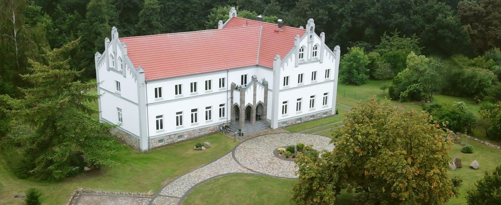 Luftaufnahme Herrenhaus Levetzow, © Herrenhaus Levetzow / Bernd Lüskow