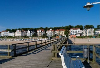 Traumhafte Urlaubsmomente auf der Seebrücke in Bansin auf Usedom, © KTS/ Mandy Knuth