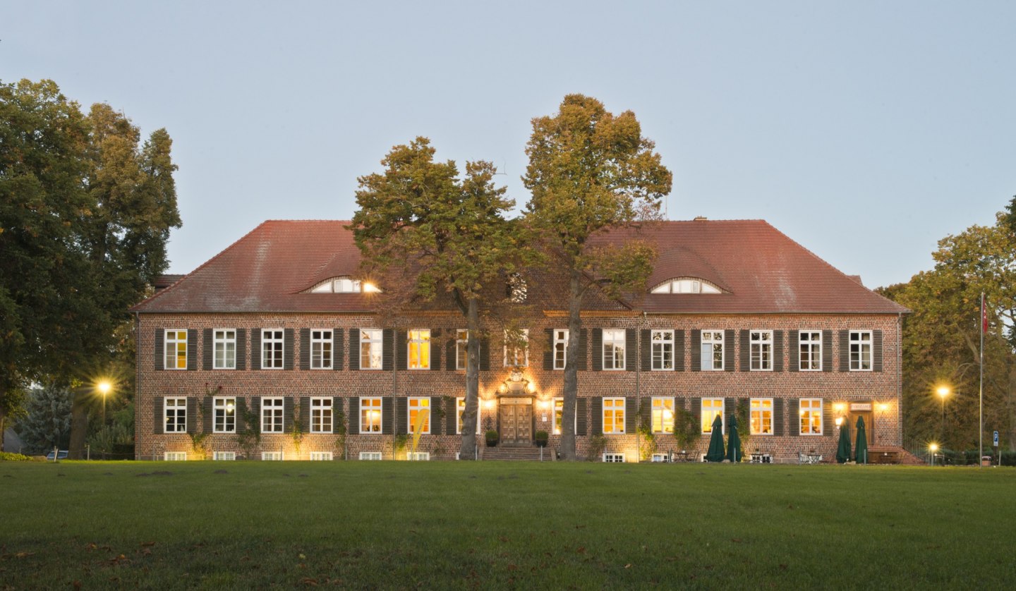 Blick auf das Gutshaus Ludorf, © Christin Drühl