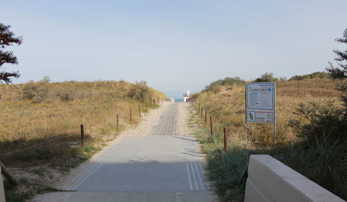 Barrierefreier Strandaufgang 14 in Warnemünde, © TZRW