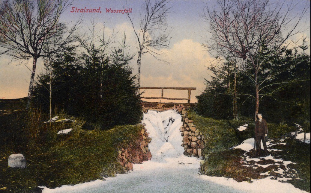 Wasserfall im Stralsunder Stadtwald, um 1910, © Postkarte