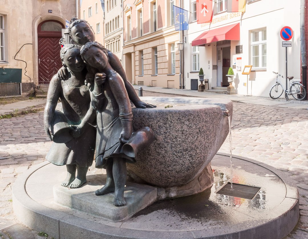 Mägdebrunnen, © Erik Hart