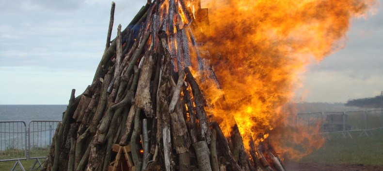 Feuer auf der Strandkorbwiese, © Kurverwaltung OBN