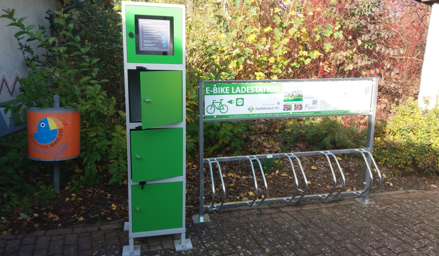 e-bike-ladestation-vogelpark-marlow, © Tourismusverein Vogelparkregion Recknitztal e.V.