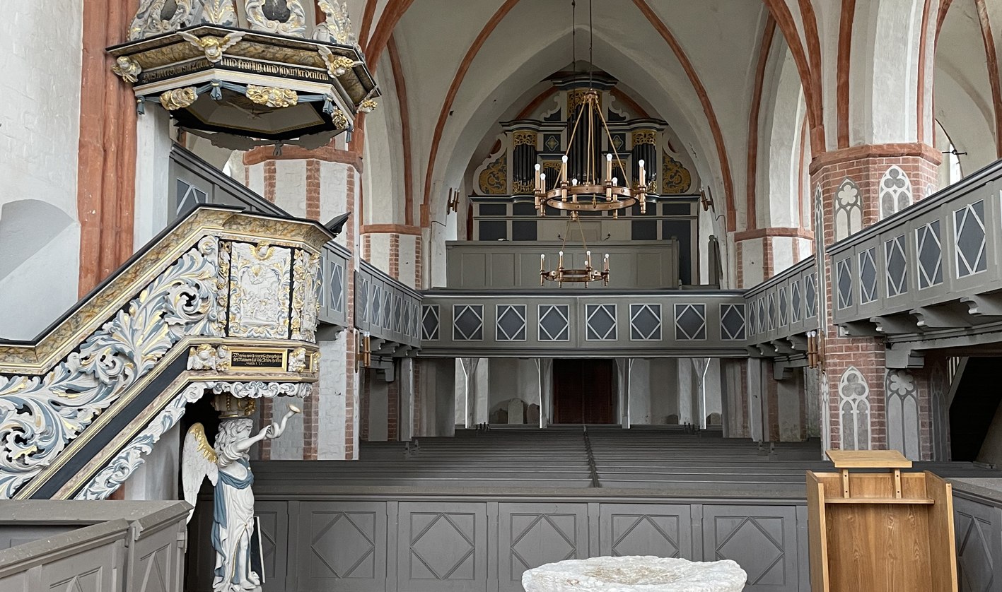 Dorfkirche Saal innen, © Südliche Boddenküste