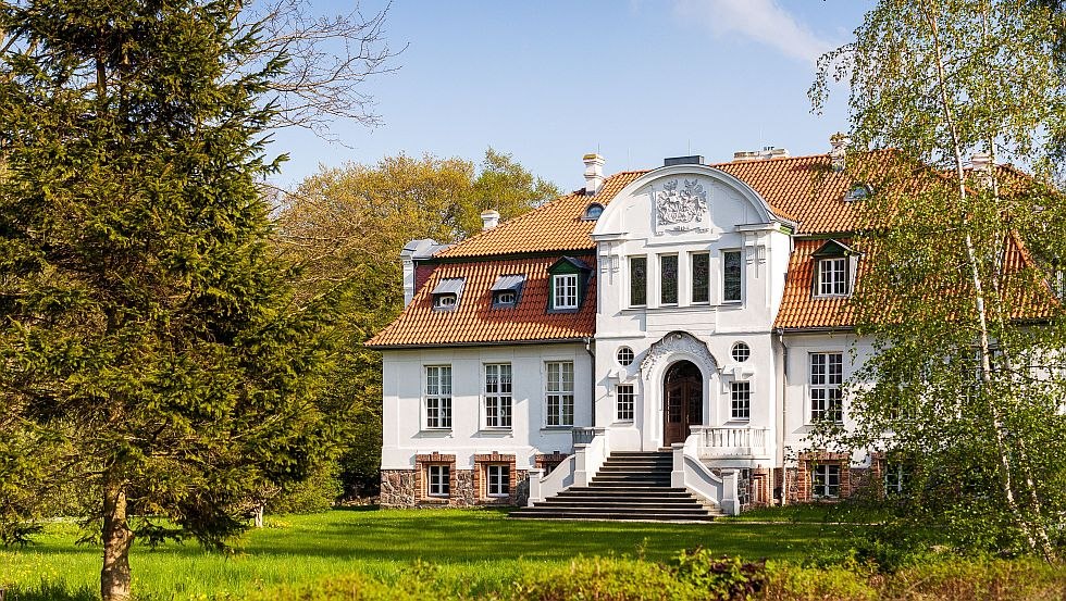 In den Dörfern am Weg findet man viele attraktive Gutshäuser wie hier in Stubbendorf, © VMO/Alexander Rudolph