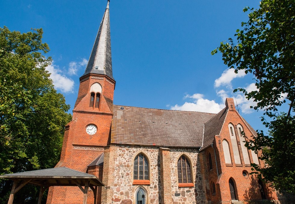 Kirche von der Südseite, © Frank Burger