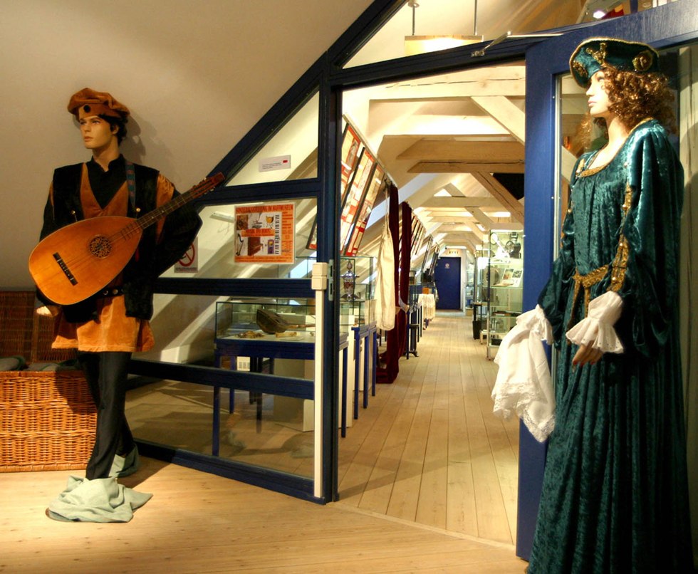 Ein Burgfräulein begrüßt die Besucher im Haffmuseum, © Haffmuseum