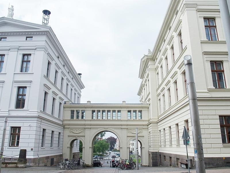 Verbindung Kollegiengebäude I und II, © Welterbeverein Schwerin