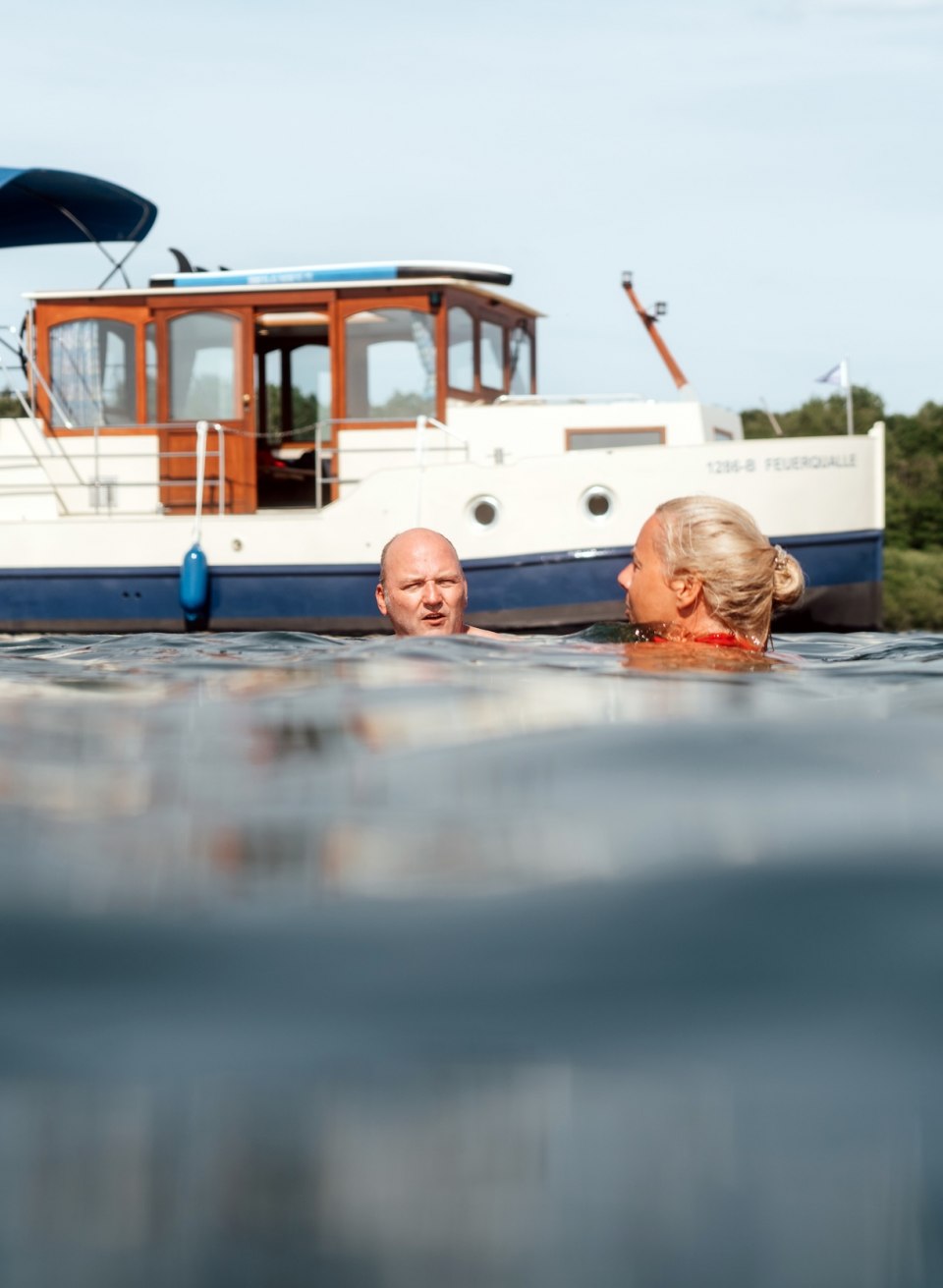 Nach dem Ankern eine Runde schwimmen gehen für die Abkühlung, © TMV/Petermann