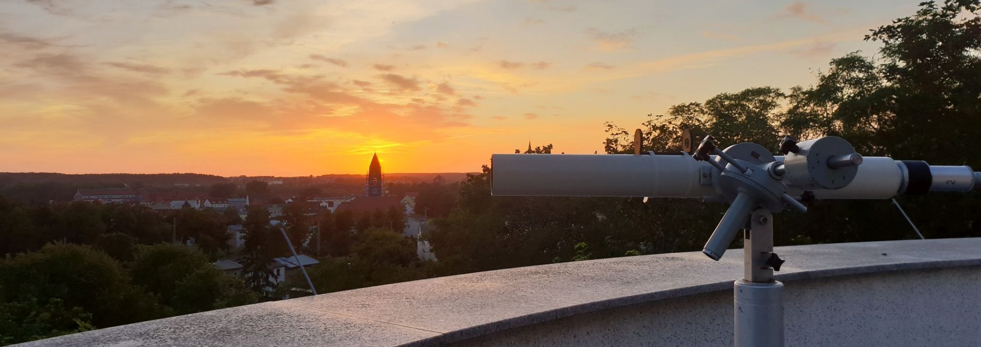 Ein Blick von der Demminer Sternwarte über Demmin am Abend, © Hansestadt Demmin