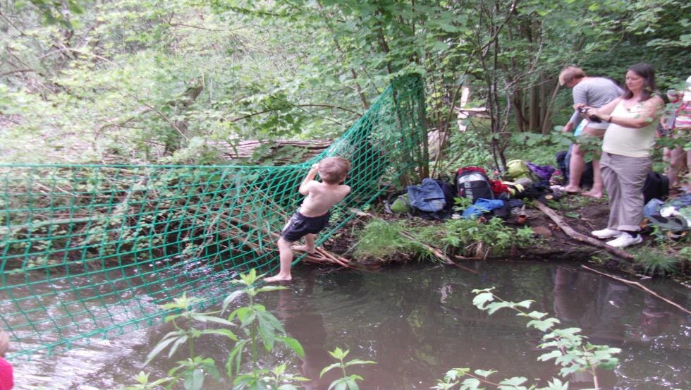 Abenteuerliche Flussüberquerung, © Abenteuer in Mecklenburg-Vorpommern