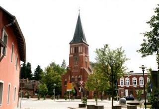 Außenansicht der Kirche, © Sabrina Wittkopf-Schade