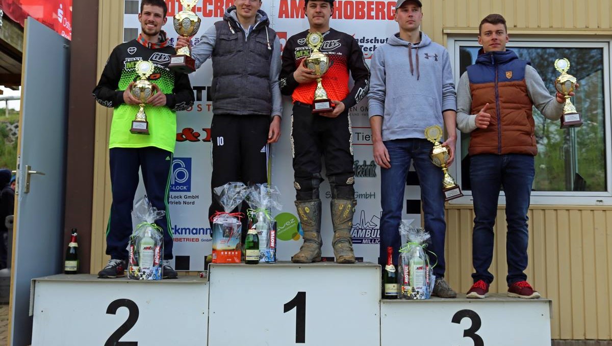 Echoberg-Pokal: ... auf dem Siegertreppchen, © MCC Tessin e.V.