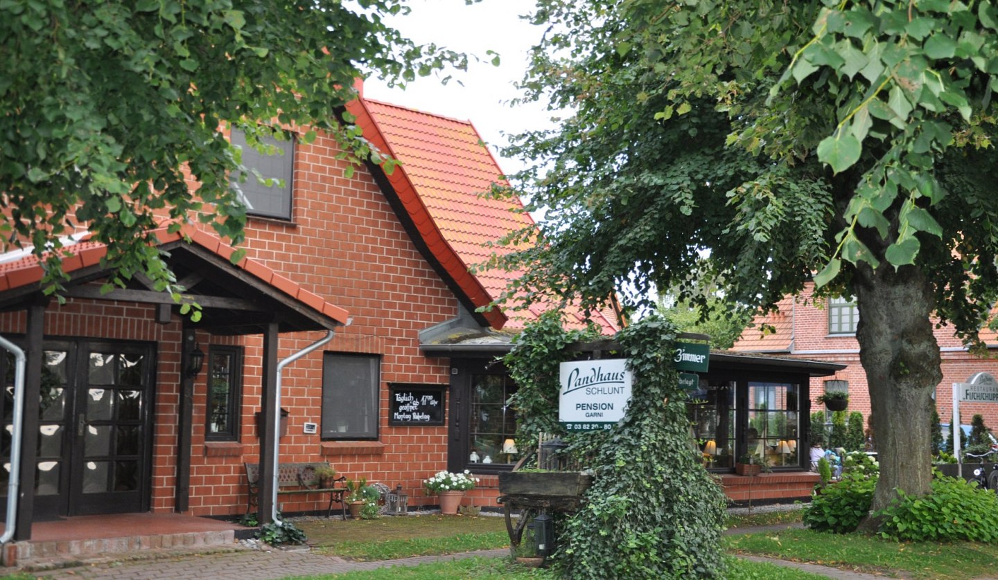 Außenansicht Landhaus Schlunt, © TMV