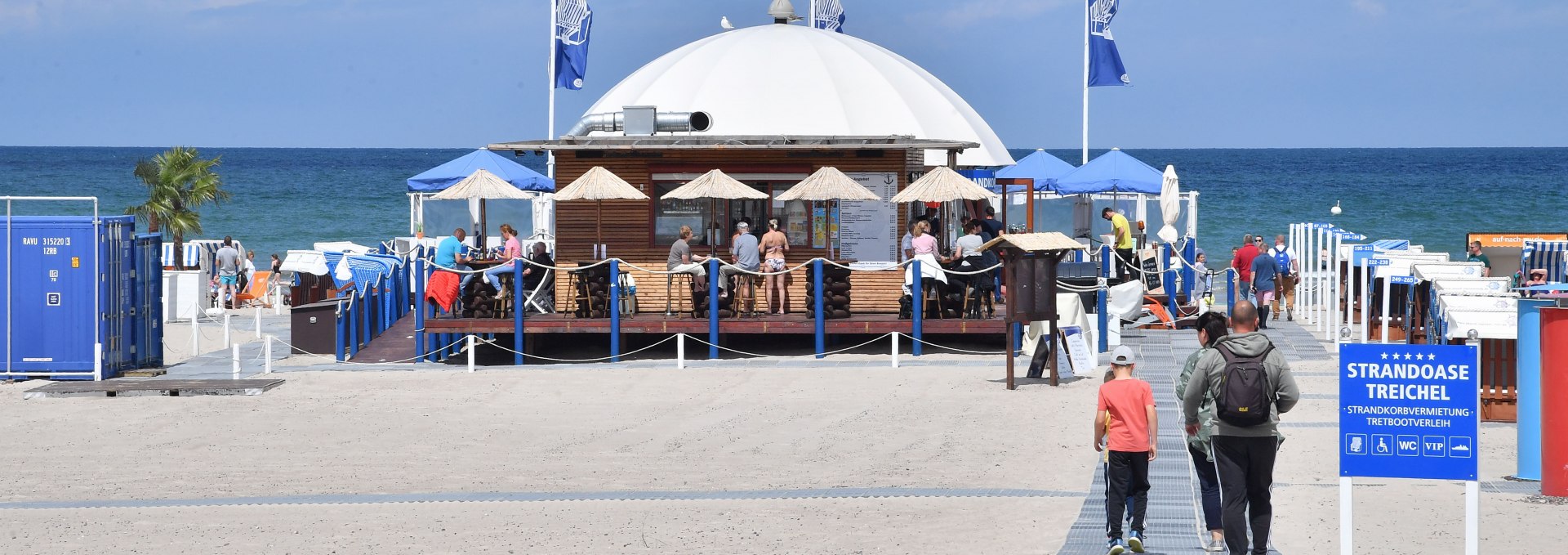 Barrierefrei an den Strand von Warnemünde, © TZRW