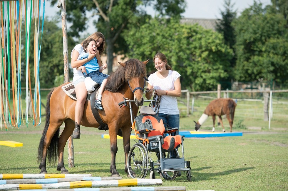 Therapeutisches Reiten - Bewegung und Erleben, © TMV/Hafemann