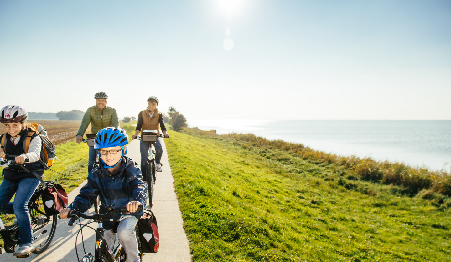 Radtour mit der Familie auf der Insel Ummanz, © TMV/Roth