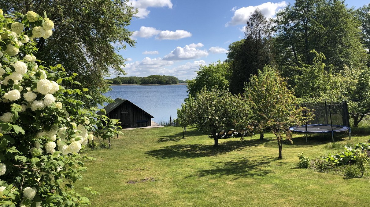 Der Blick von der Terrasse auf den See, © Michael Rohde