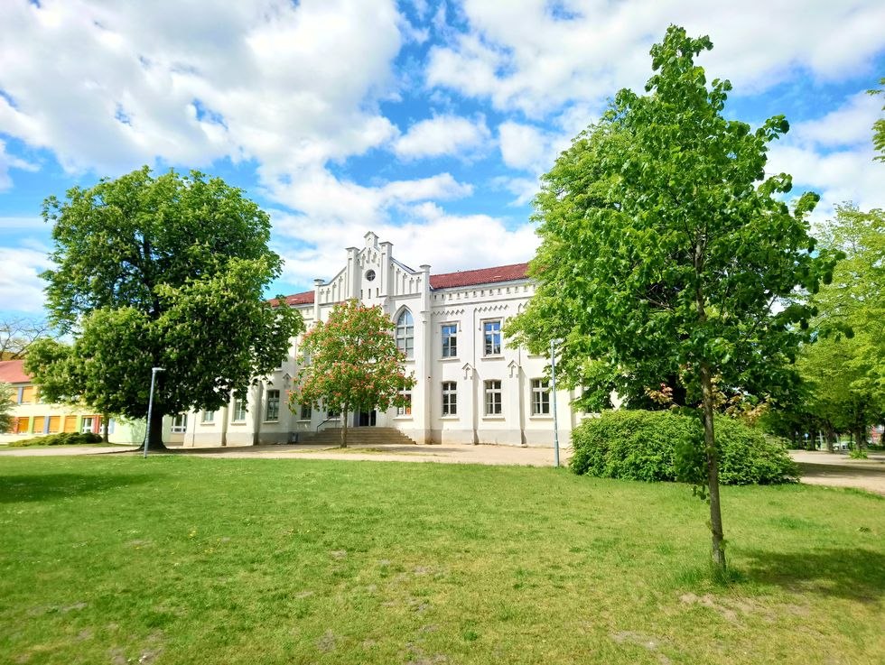 Schulkamp Teterow - Uhrenschule, © Jana Koch