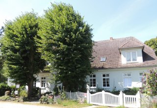 Gutshaus in Neuhof, © Kurverwaltung Insel Poel