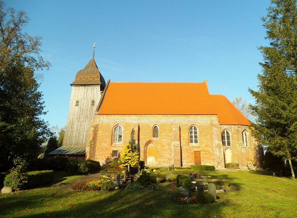 St. Laurentius Kirche (ev.) in Zudar, © Tourismuszentrale Rügen