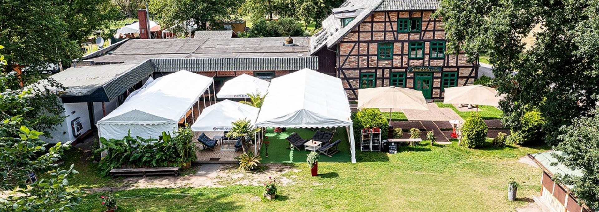 Luftaufnahme Traditionsgasthof Schnatermann, © TAURUS Werbeagentur / Stefan Peuß