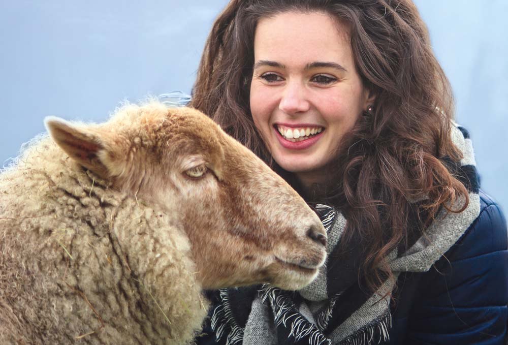 Die Tafel.Runde im Land der Tiere ist ein Tierschutz-Ganztagesevent der besonderen Art: exklusiver veganer Kochkurs und intensives Eintauchen ins Land der Tiere., © Land der Tiere