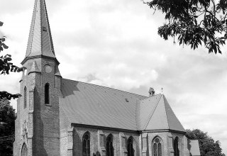 Blick auf die KunstKirche Buchholz, © Josef A. Kutschera