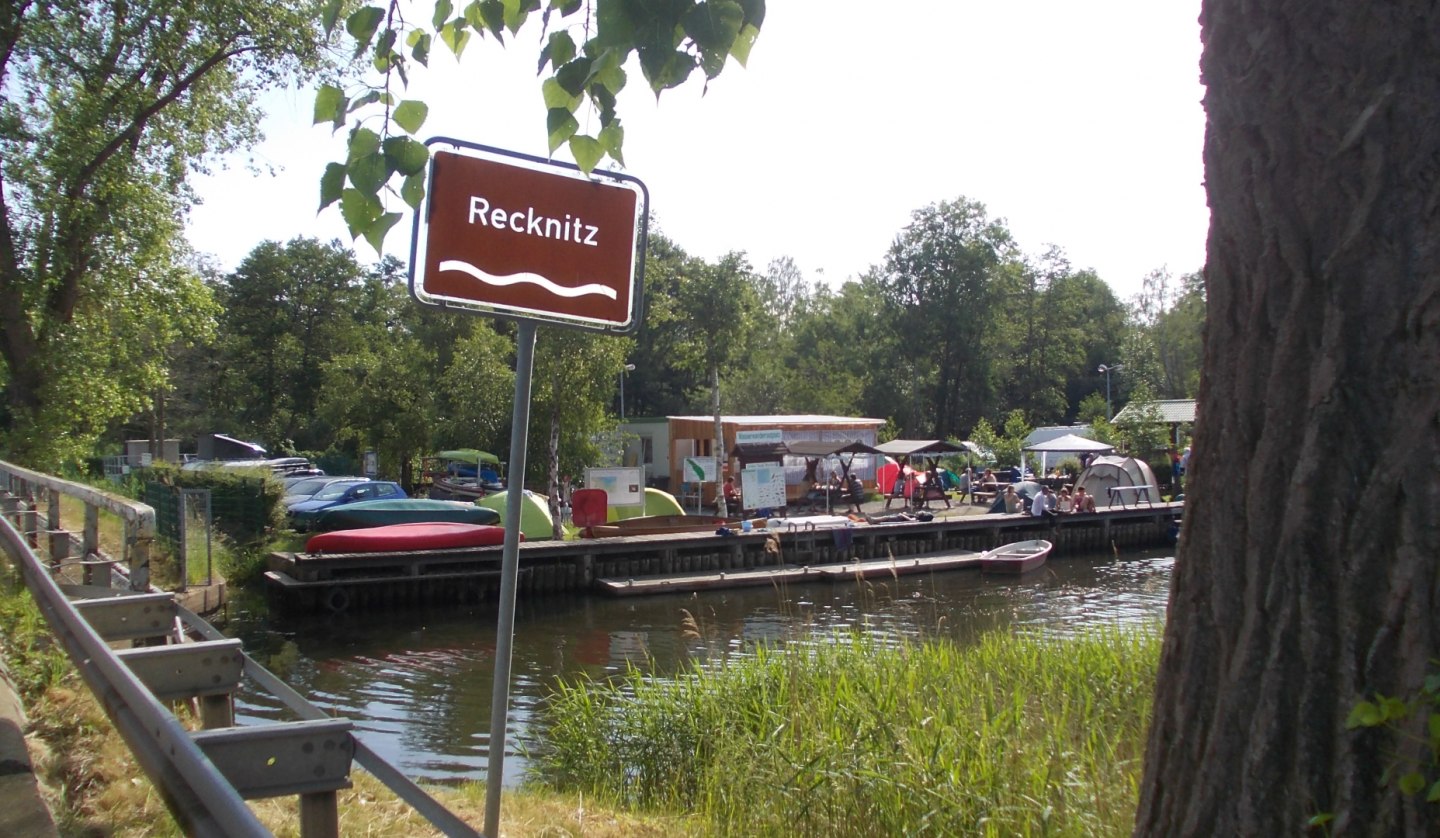 Wasserwanderrastplatz Marlow - Übernachtung im Zelt - Imbiss, © H. Stypmann