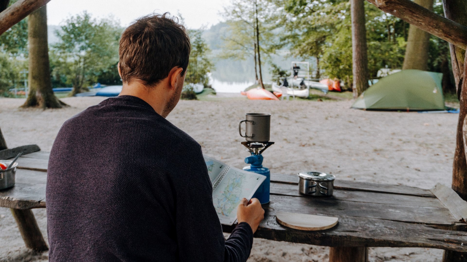 Beim Camping immer den Blick auf den See, © TMV/Outdoornomaden