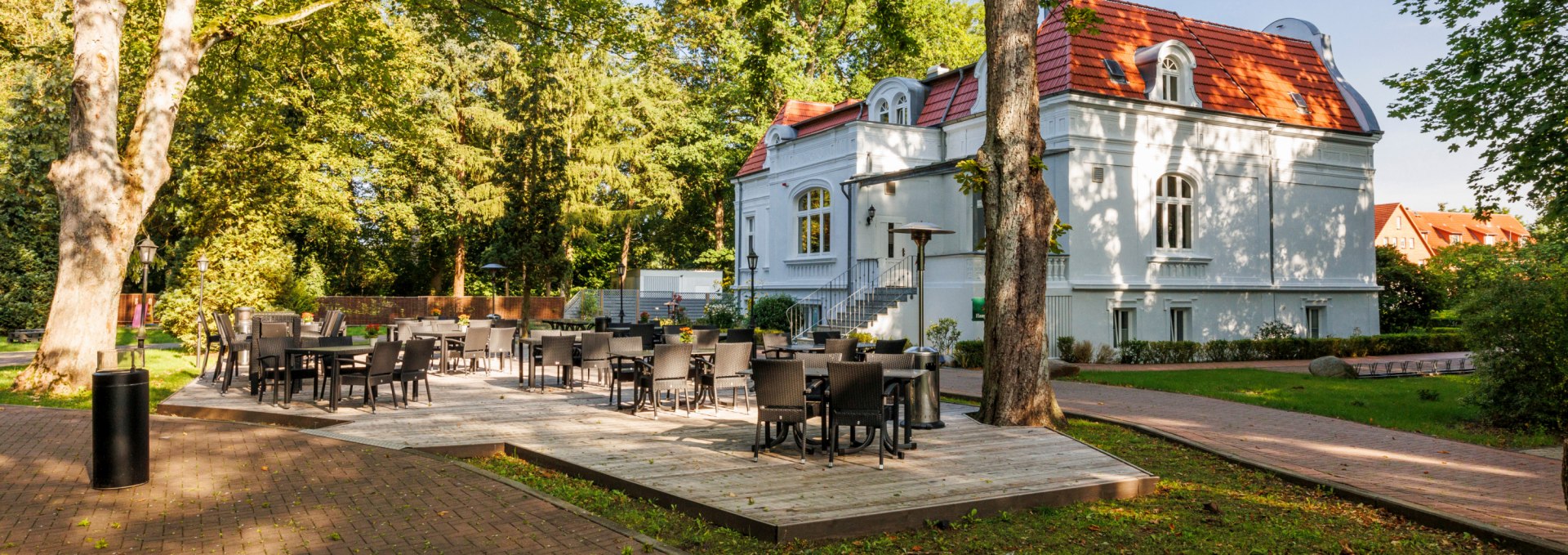 Restaurant-Terrasse Jagdschlösschen Schwartow, © Jagdschlösschen Schwartow / Jan Haeselich