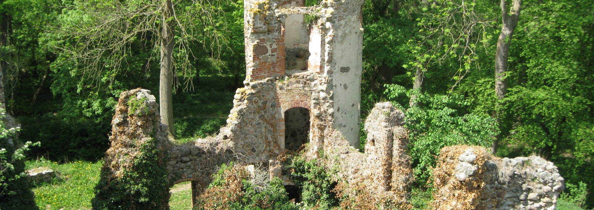 Ein schöner Platz zum Verweilen für Wanderer und Radler, die z.B. auf der »Eiszeitroute« durch das Landgrabenthal radeln., © Angelika Michaelis