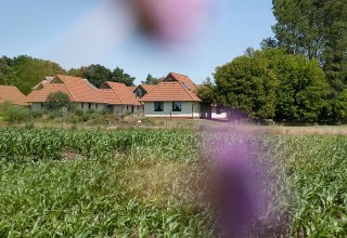 Herzlich Willkommen im Jugendtours Feriendorf Ummanz, © Jugendtours-Feriendorf Ummanz/Meixner