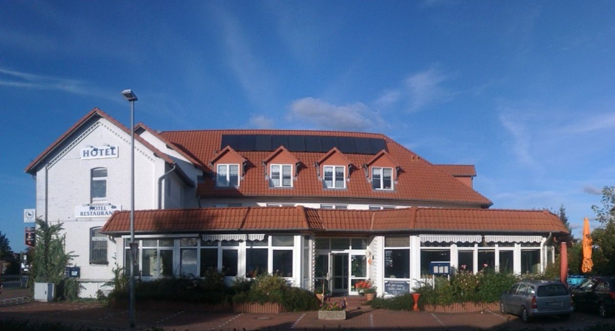 Außenansicht Hotel Kiebitz, © Hotel Kiebitz an der Ostsee