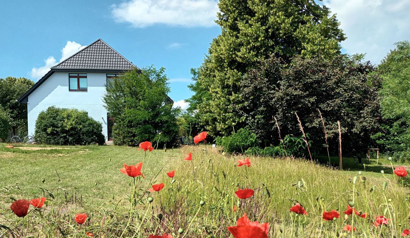 Großer Garten für Pausen und Bewegung, © hubmueritz