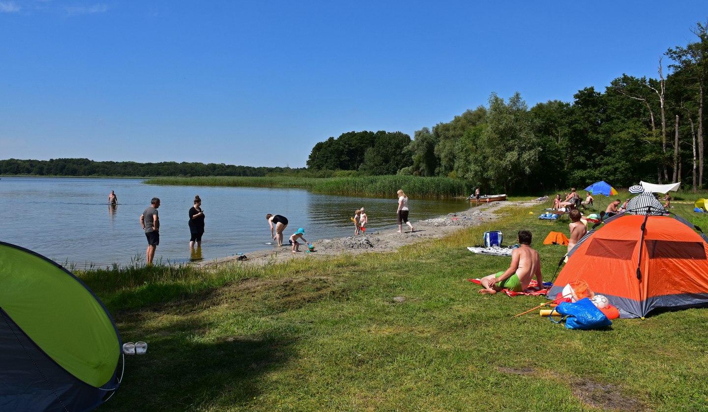 Campingplatzeigener Strand, © Campingpark Seedorf