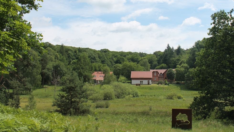 Blick auf die Nationalpark-Information Serrahn, © TMV/Bodieschek