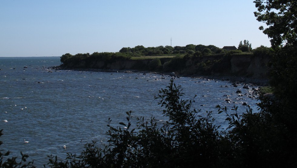 Die markante Steilküste verleiht der Oie auch den Namen "Helgoland der Ostsee", © TMV