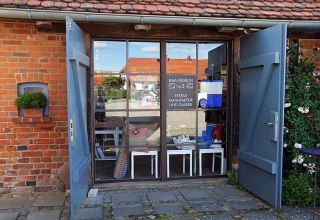 Textile Manufaktur und Galerieim 200jährigen Fachwerkstall, © Antje Reschwamm