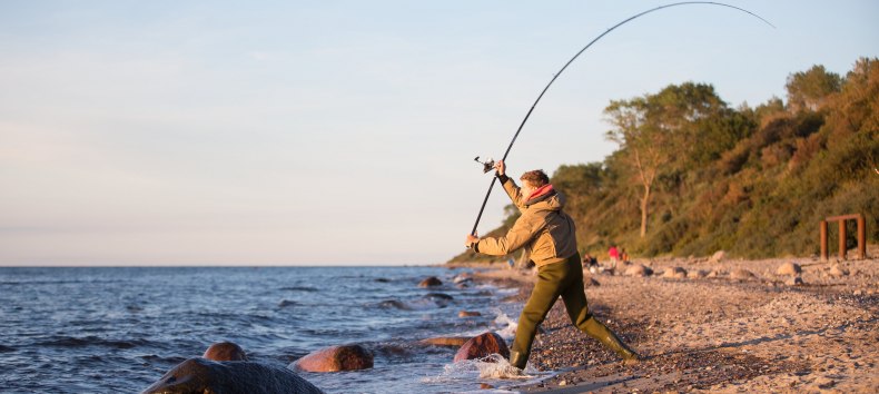 Die Küste zwischen Boltenhagen und Graal-Müritz ist ein echter Geheimtipp für Meeresangler, © TMV/Läufer