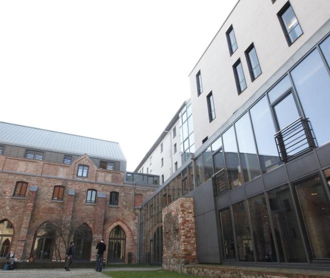 Innenhof der Hochschule für Musik und Theater Rostock, © Landesmarketing MV