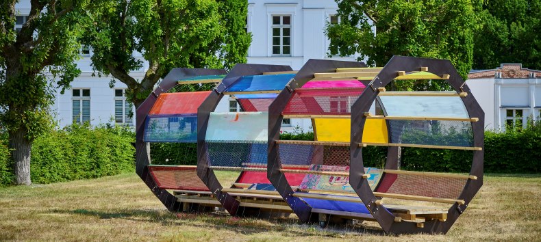 Liebende Skulptur, © Thomas Häntzschel/nordlicht, Rostock