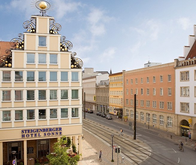 In bester Innenstadtlage begrüßt das Steigenberger Hotel Sonne seine Gäste aus aller Welt., © Steigenberger Hotel Sonne