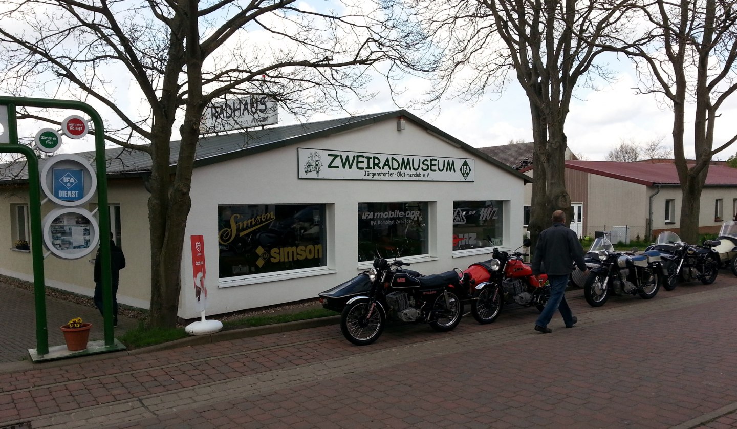 Herzlich willkommen im Zweiradmuseum M-V, © Jürgenstorfer Oldtimerclub e.V.