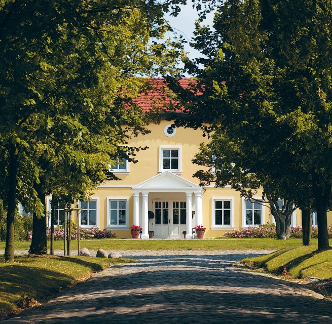 Ruhe Oase mit Blick in den Park, © Gutshaus Stolpe